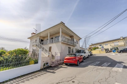 Moradia T3 para Venda em Fradelos