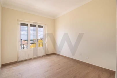 Apartamento T3 para Arrendamento em Vila Franca de Xira