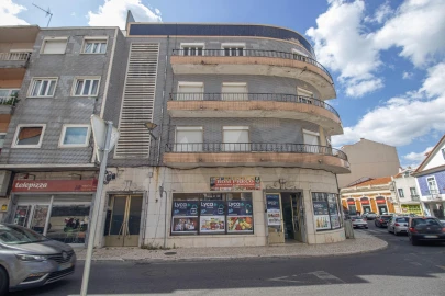 Apartamento T3 para Arrendamento em Vila Franca de Xira