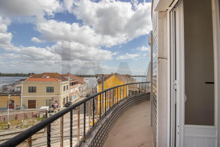 Apartamento T3 para Arrendamento em Vila Franca de Xira Foto 22