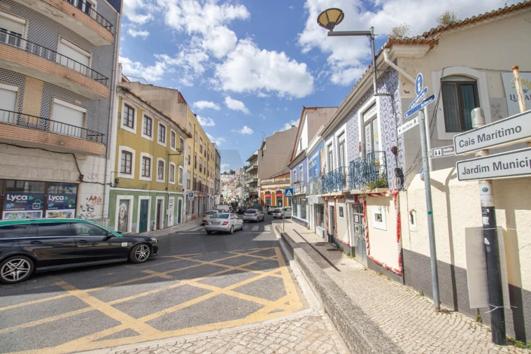 Apartamento T3 para Arrendamento em Vila Franca de Xira Foto 26