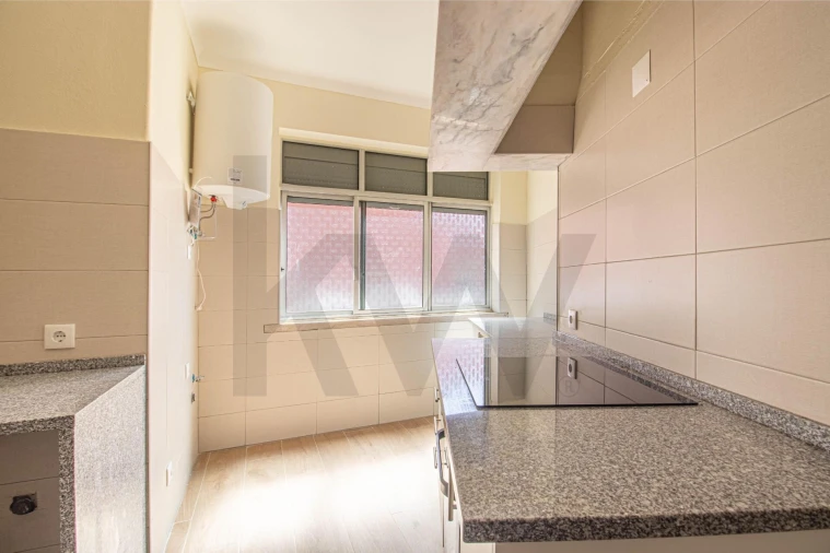 Apartamento T3 para Arrendamento em Vila Franca de Xira Foto 7
