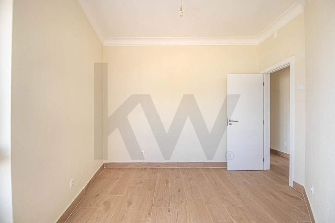 Apartamento T3 para Arrendamento em Vila Franca de Xira Foto 18
