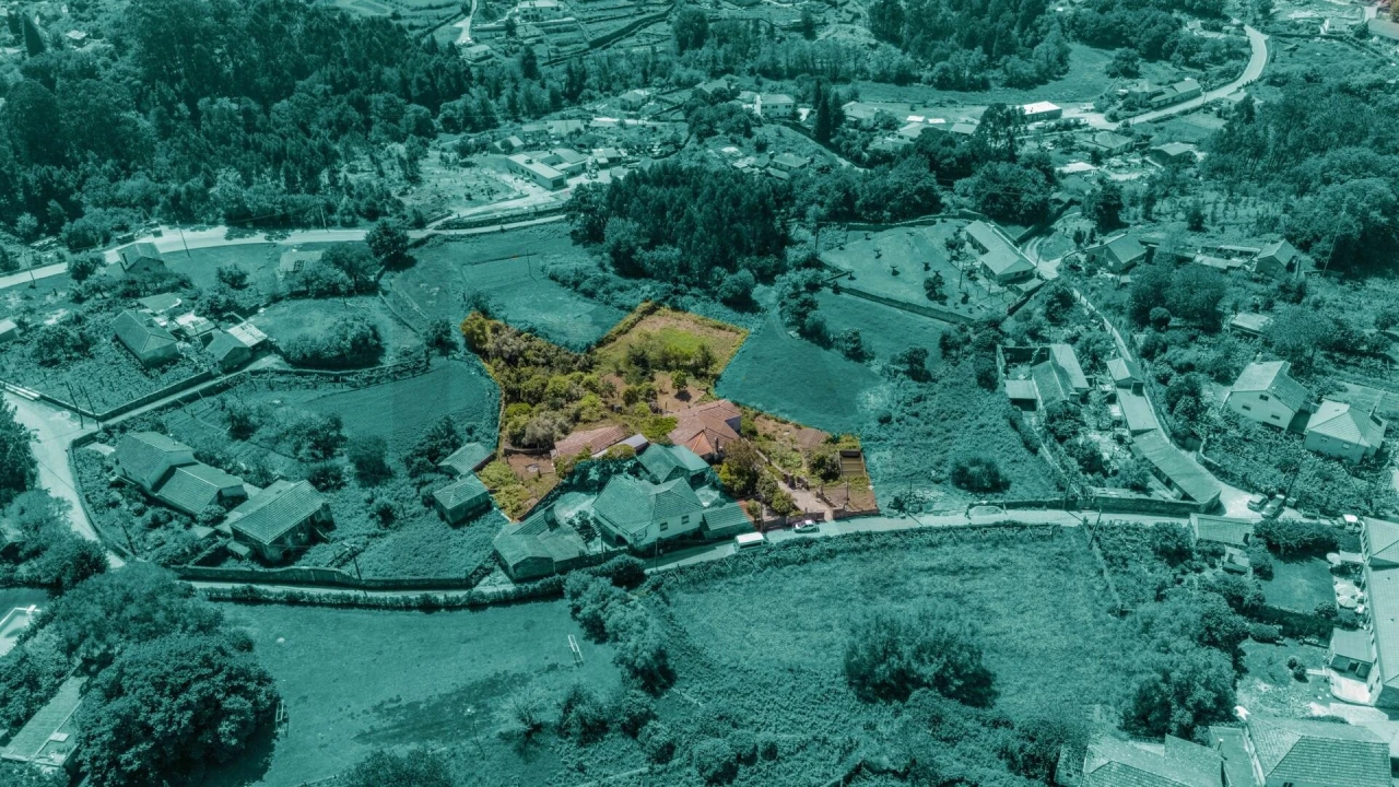 Quinta T3 para Venda em Riba de Ancora Foto 68