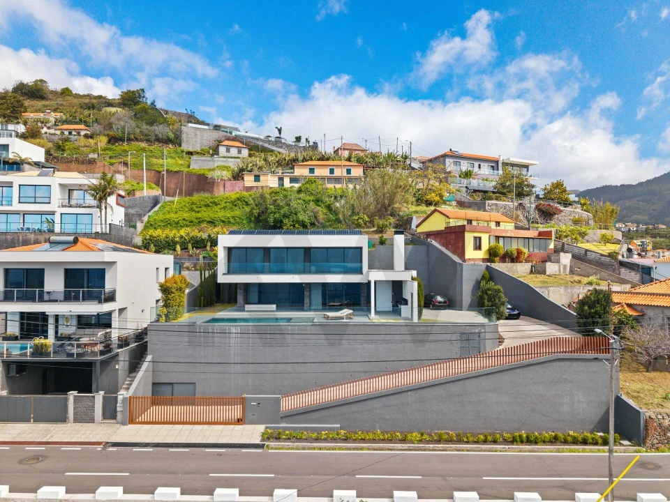 Moradia T3 para Venda em Ribeira Brava Foto 56