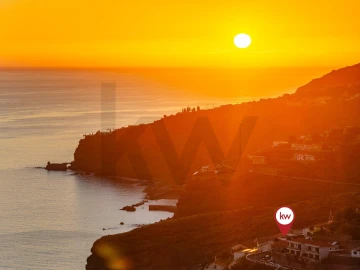 Moradia T3 para Venda em Ribeira Brava