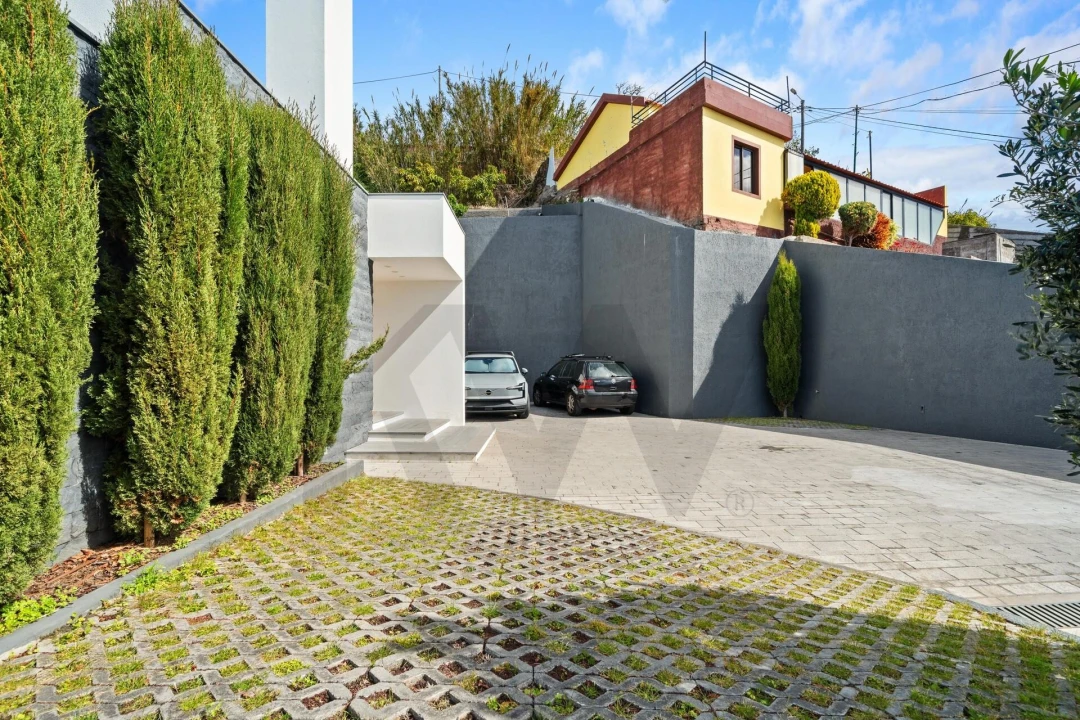 Moradia T3 para Venda em Ribeira Brava Foto 53
