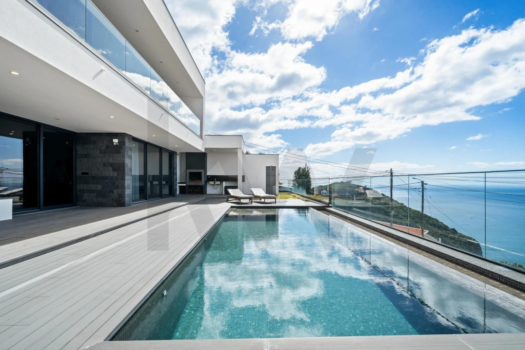 Moradia T3 para Venda em Ribeira Brava Foto 44
