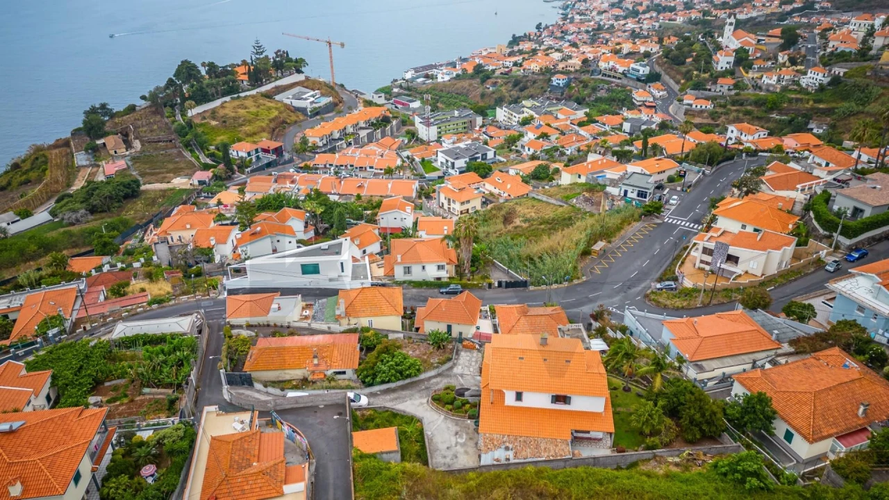 Moradia T3 para Venda em São Gonçalo Foto 3