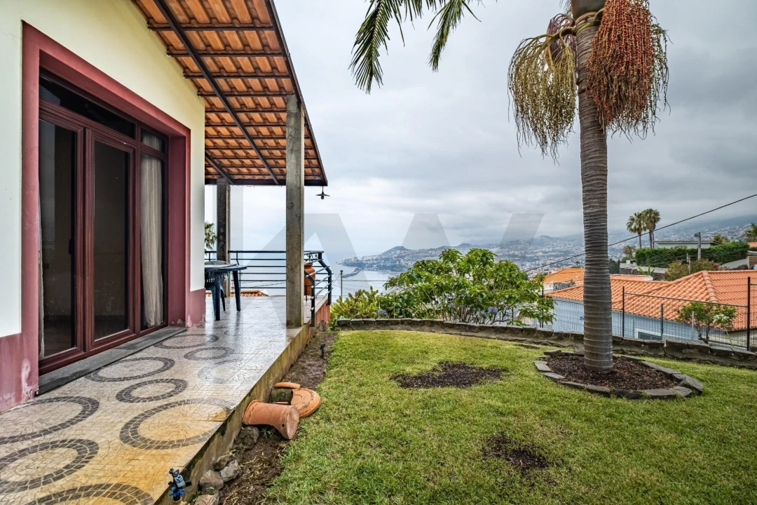 Moradia T3 para Venda em São Gonçalo Foto 9