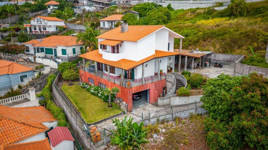 Moradia T3 para Venda em São Gonçalo Foto 4