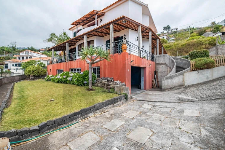 Moradia T3 para Venda em São Gonçalo Foto 10