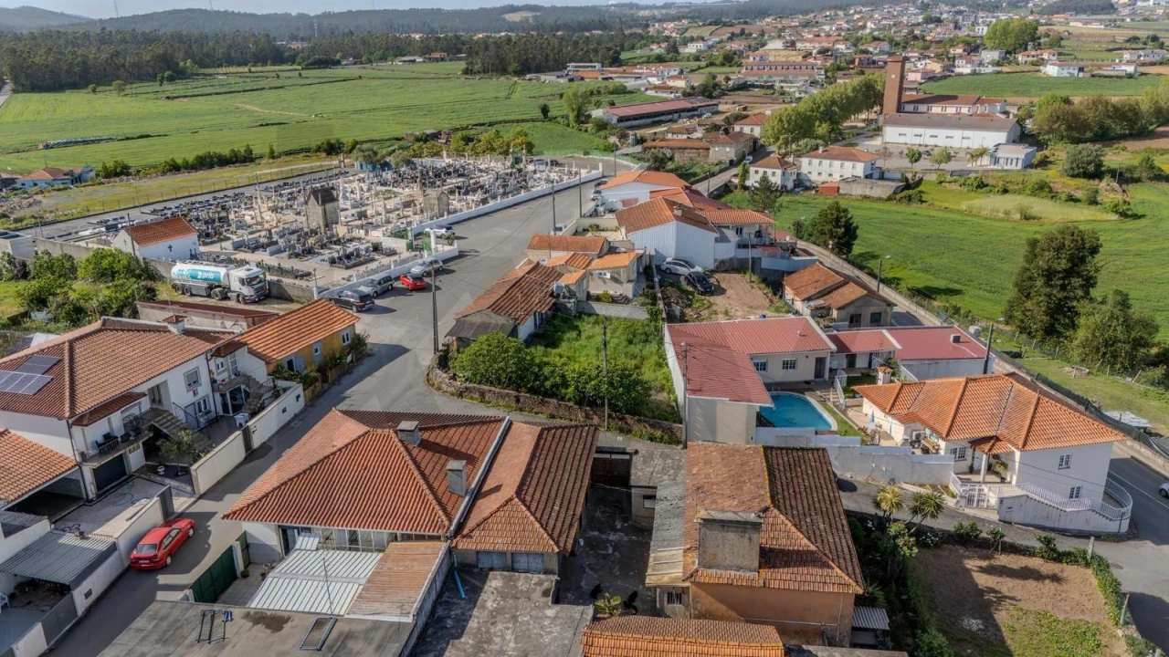 Moradia T2 para Venda em Fradelos Foto 2