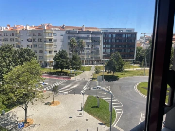 Apartamento T1 para Arrendamento em Requeixo, Nossa Senhora de Fátima e Nariz