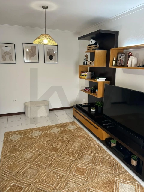 Apartamento T1 para Arrendamento em Requeixo, Nossa Senhora de Fátima e Nariz