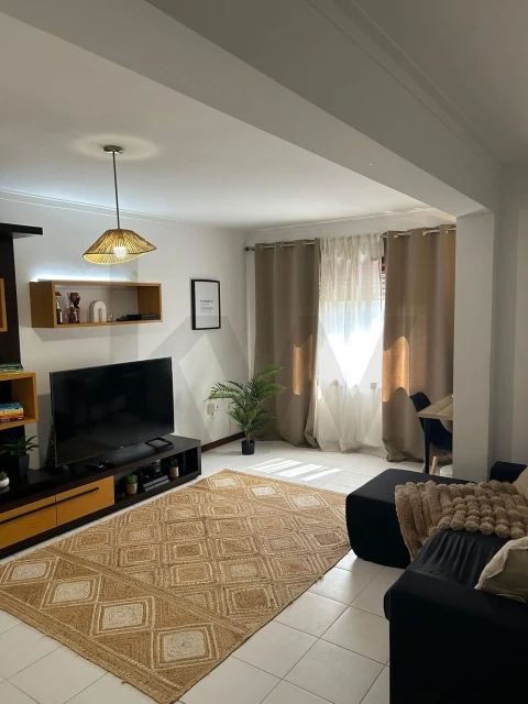 Apartamento T1 para Arrendamento em Requeixo, Nossa Senhora de Fátima e Nariz