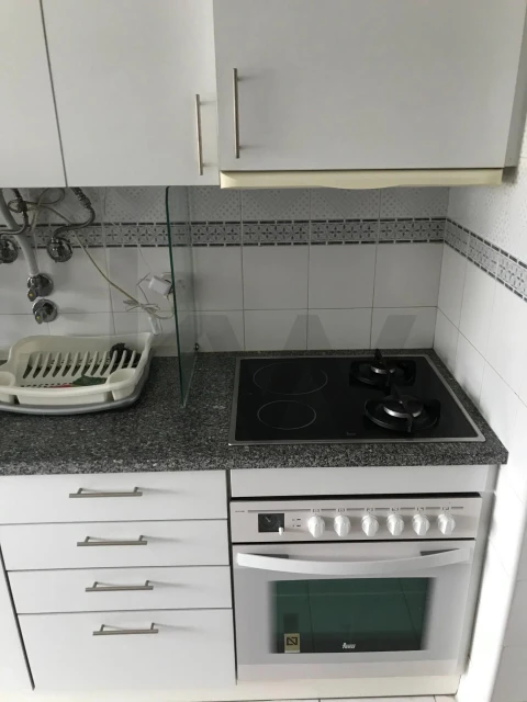 Apartamento T1 para Arrendamento em Requeixo, Nossa Senhora de Fátima e Nariz