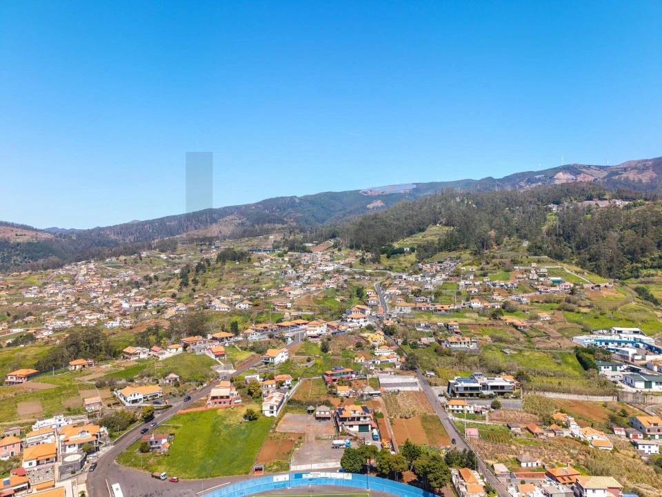 Terreno para Venda em Canhas Foto 11