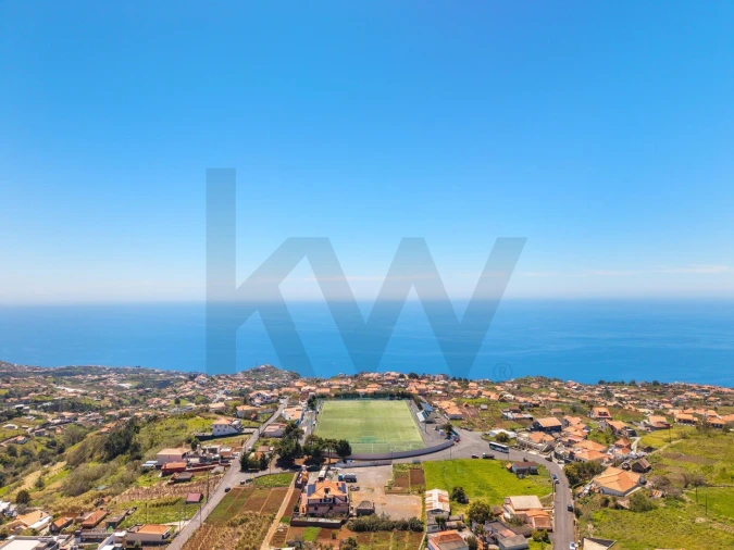 Terreno para Venda em Canhas Foto 2
