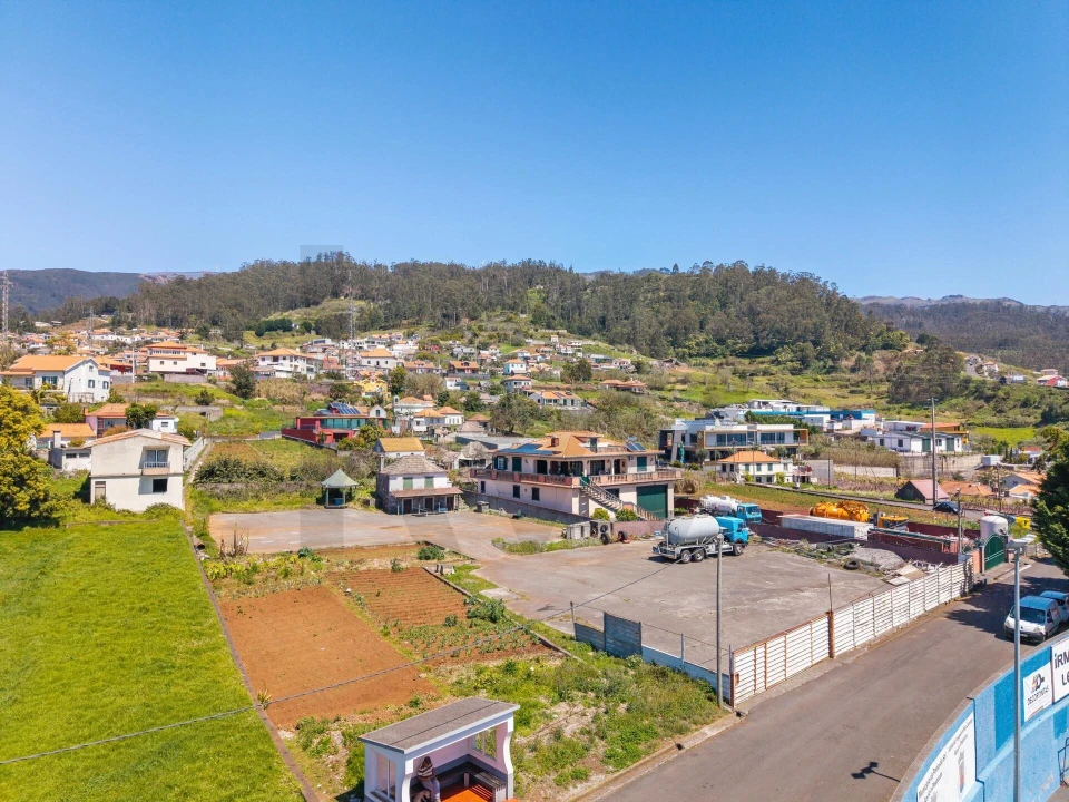 Terreno para Venda em Canhas Foto 5
