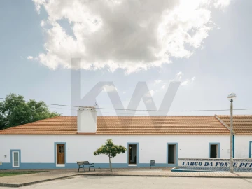 Quinta T6 para Venda em São Martinho