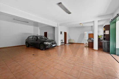 Moradia T4 para Venda em Funchal (Santa Maria Maior)