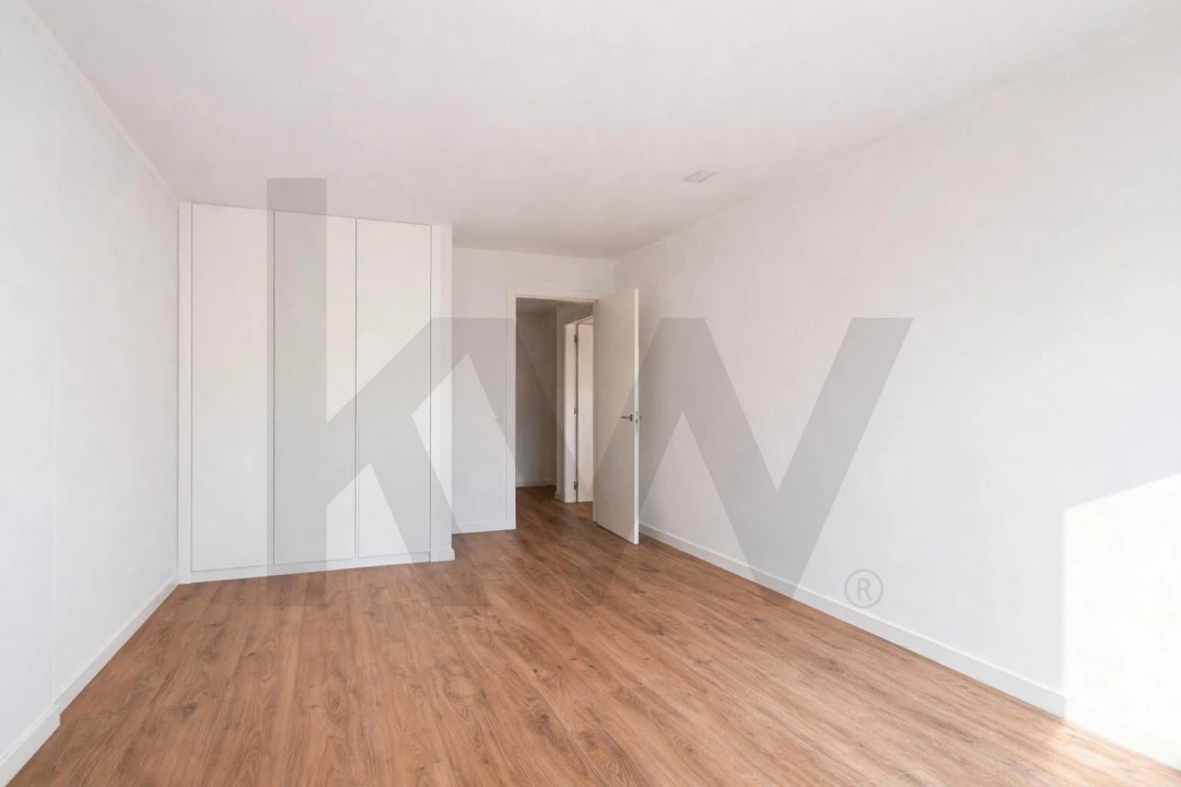 Apartamento T5 para Venda em Ericeira Foto 14