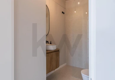 Apartamento T2 para Venda em Campolide