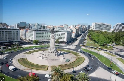 Apartamento T2 para Venda em Campolide