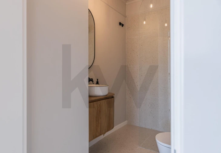 Apartamento T2 para Venda em Campolide Foto 20