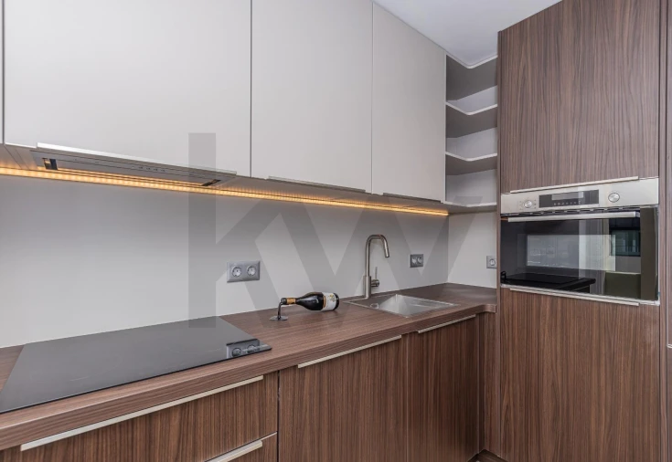 Apartamento T2 para Venda em Campolide Foto 7