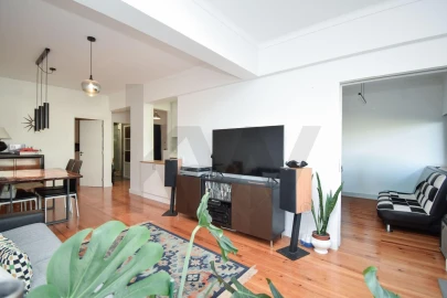 Apartamento T2 para Arrendamento em Lumiar