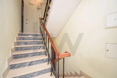 Apartamento T2 para Arrendamento em Lumiar