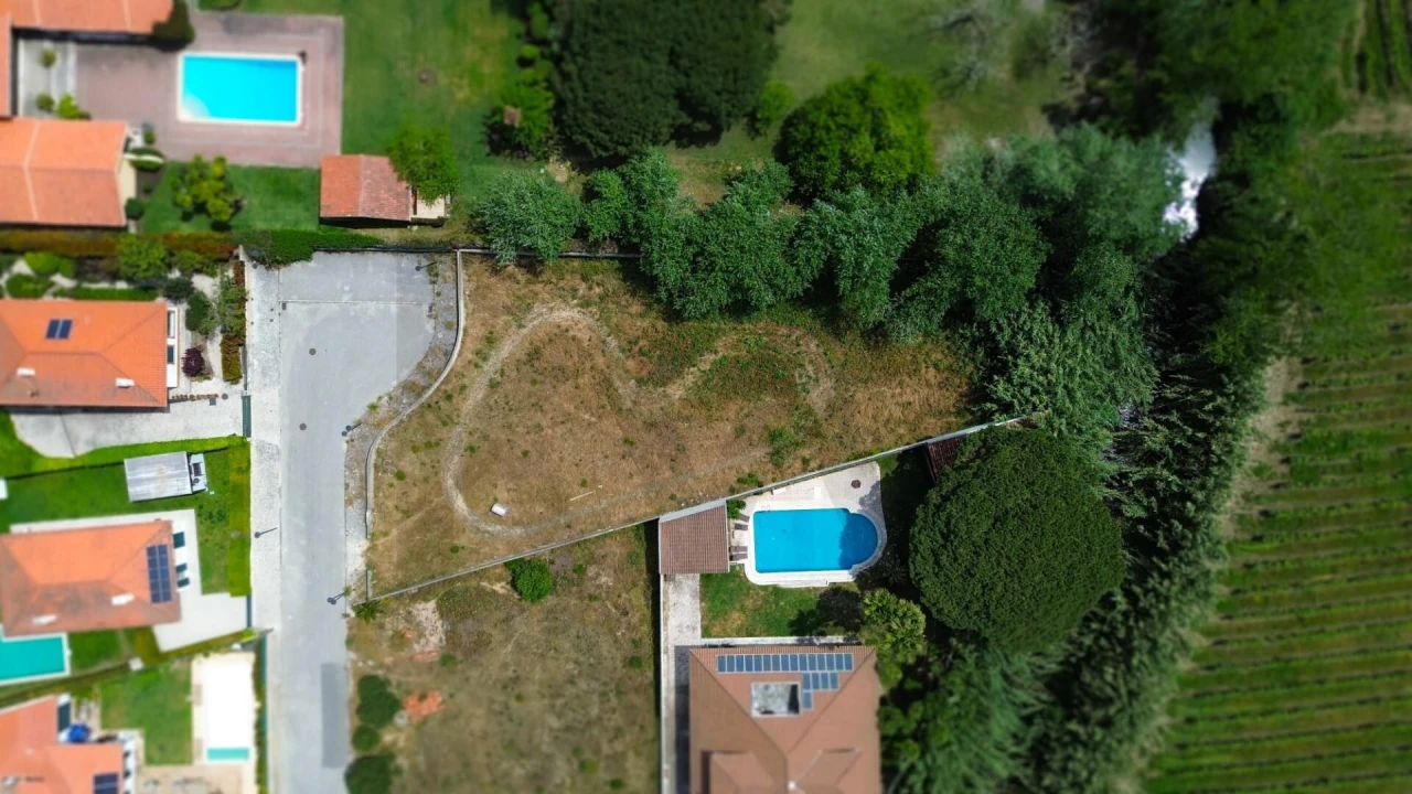 Terreno para Venda em Colares Foto 10