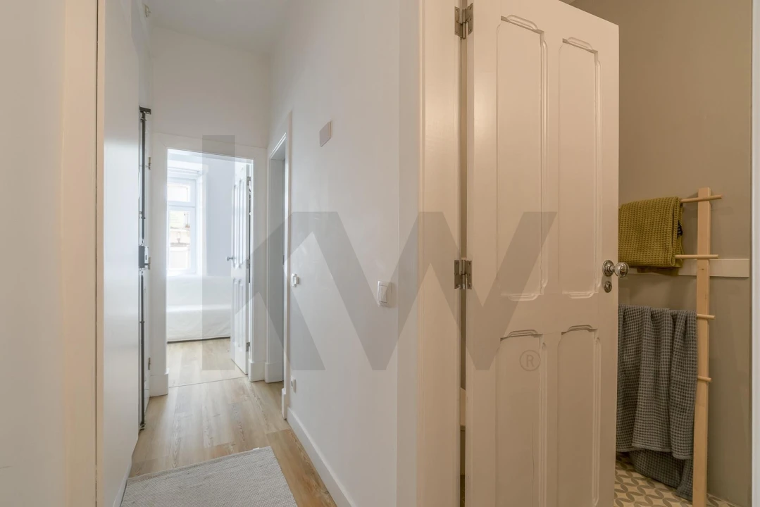 Apartamento T1 para Arrendamento em Campo de Ourique Foto 33