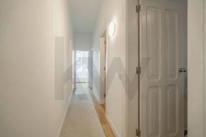 Apartamento T1 para Arrendamento em Campo de Ourique