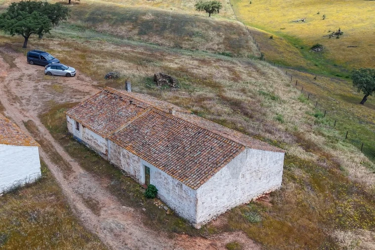 Quinta T3 para Venda em Alcaria Ruiva Foto 6