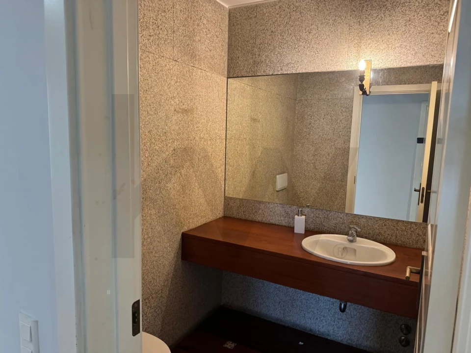 Apartamento T4 para Venda em Matosinhos e Leça da Palmeira Foto 5