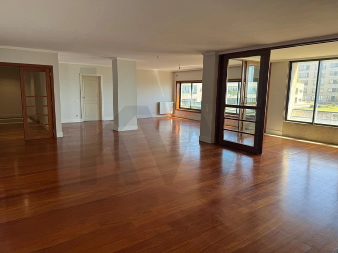Apartamento T4 para Venda em Matosinhos e Leça da Palmeira Foto 7