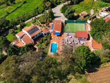 Quinta T9 para Venda em Almargem do Bispo, Pêro Pinheiro e Montelavar
