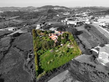 Quinta T9 para Venda em Almargem do Bispo, Pêro Pinheiro e Montelavar