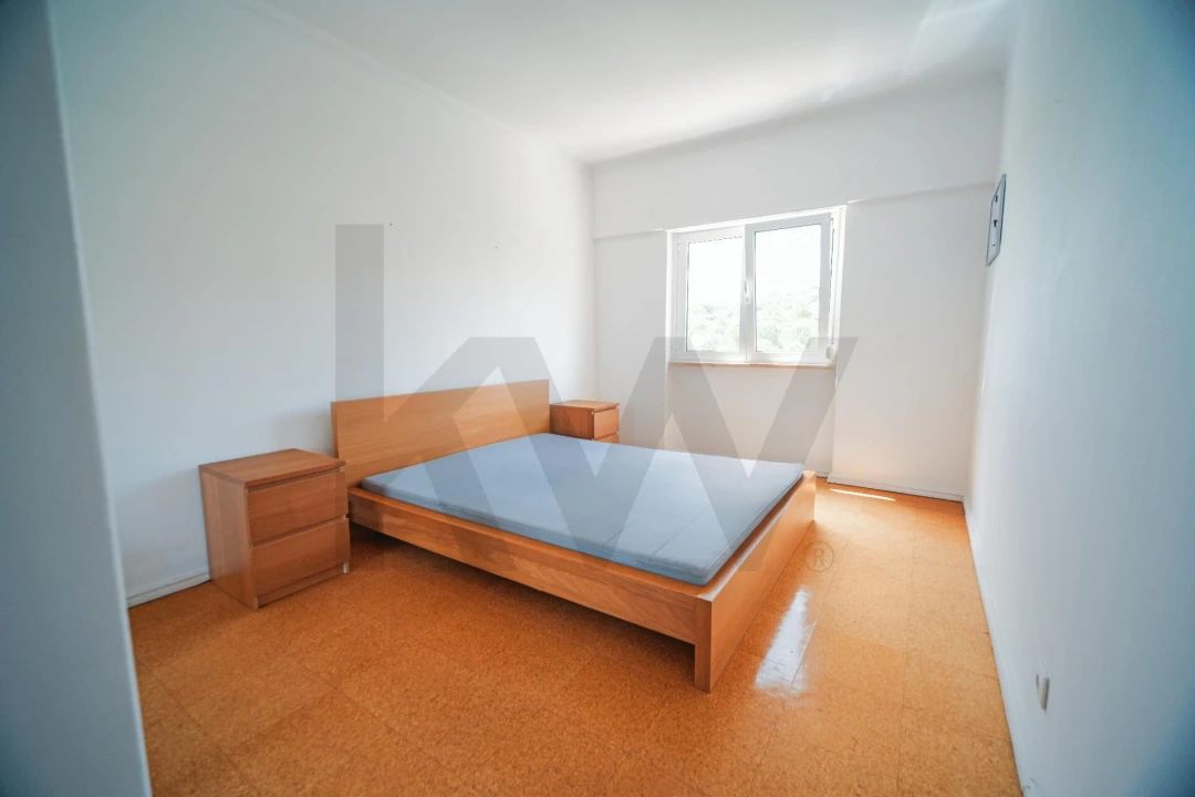 Apartamento T2 para Venda em Vila Franca de Xira Foto 7