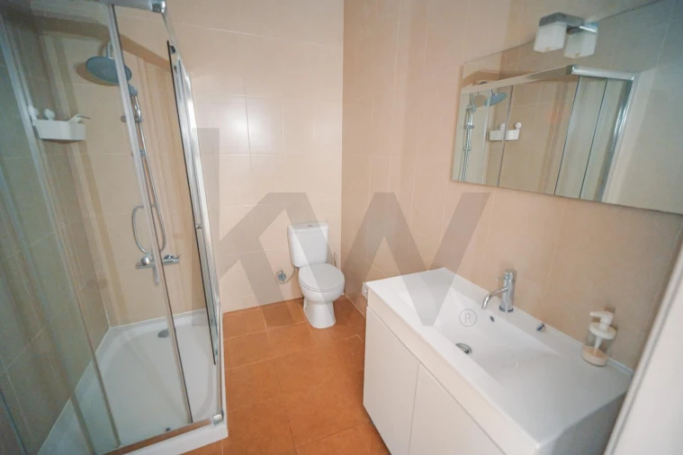 Apartamento T2 para Venda em Vila Franca de Xira Foto 13
