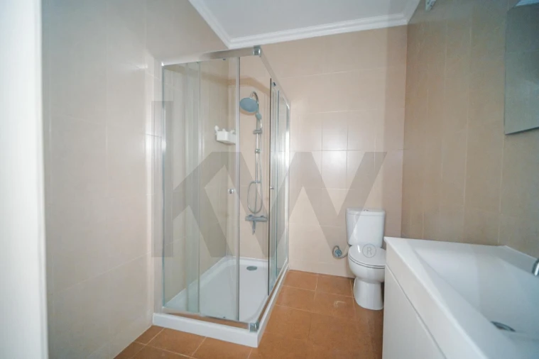 Apartamento T2 para Venda em Vila Franca de Xira Foto 14