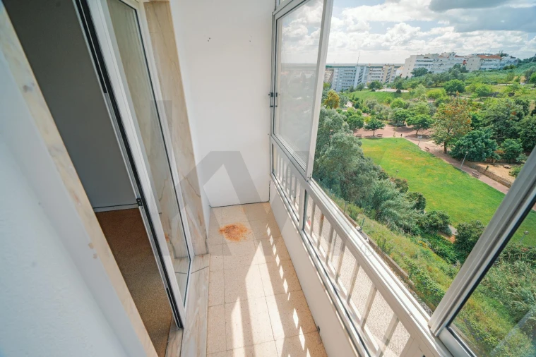 Apartamento T2 para Venda em Vila Franca de Xira Foto 6