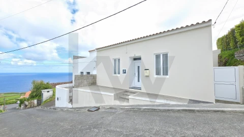Moradia T3 para Venda em Santana