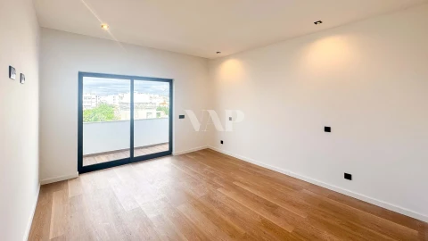 Apartamento T3 para Venda em Loule (São Clemente)