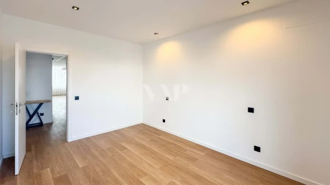 Apartamento T3 para Venda em Loule (São Clemente)