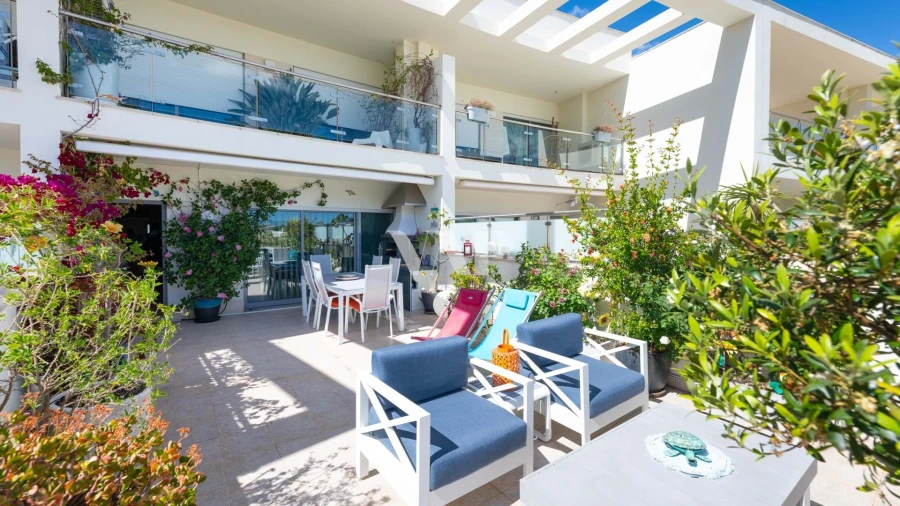 Moradia T4 para Venda em Albufeira e Olhos de Água Foto 5