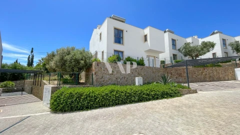 Moradia T3 para Venda em Lagoa e Carvoeiro